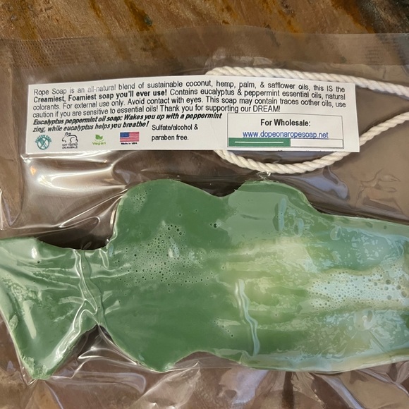 Bass Soap on a Rope. Eucalyptus Peppermint Soap. New in packaging. - Picture 5 of 6